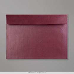 229x324 mm (C4) Aubergine parelmoer-envelop