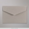 114x162 mm (C6) envelope com aba em pico - Prata